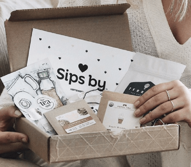 Sipsby-subscription-tea-box