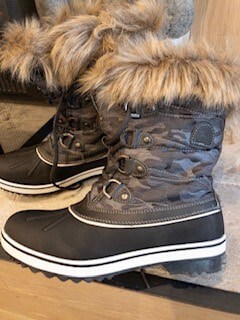 sorel-dupes