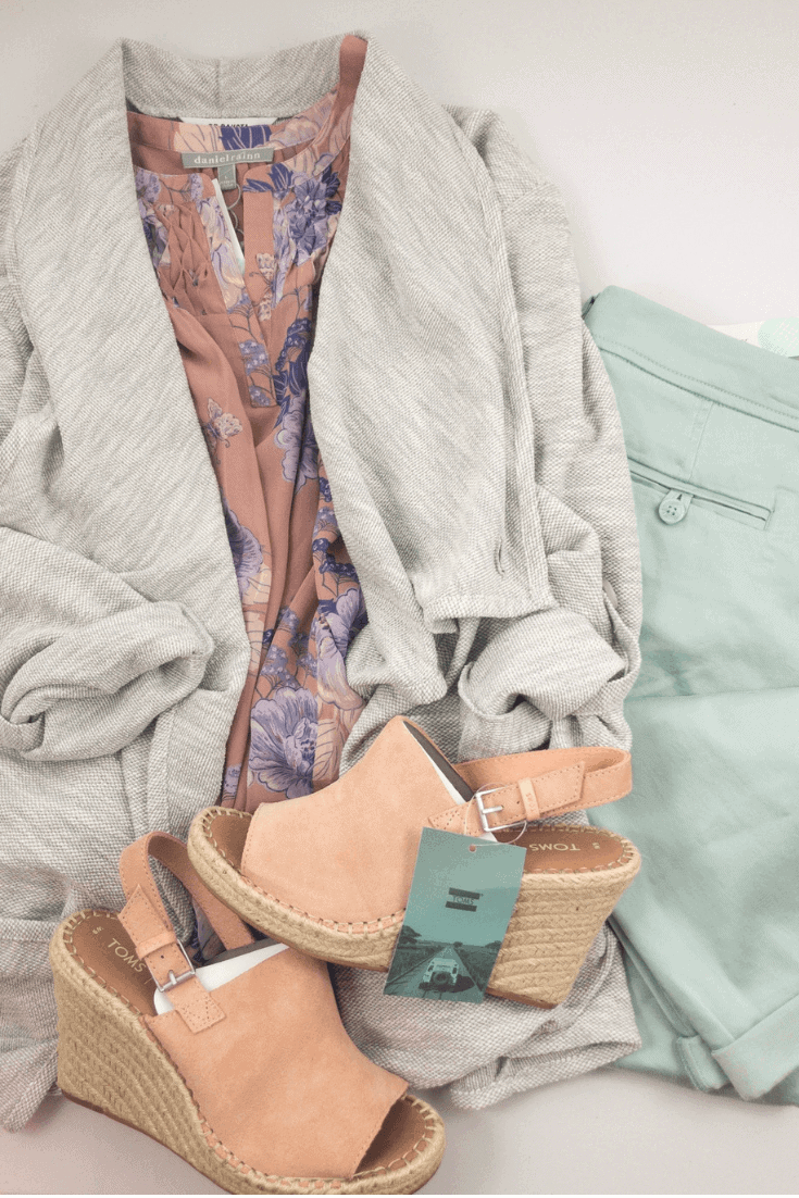 It’s Time For a Spring Wardrobe Refresh with Stitch Fix!