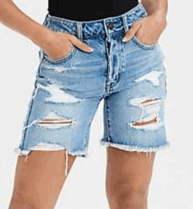 high-waisted-denim-shorts-for-curvy-girls