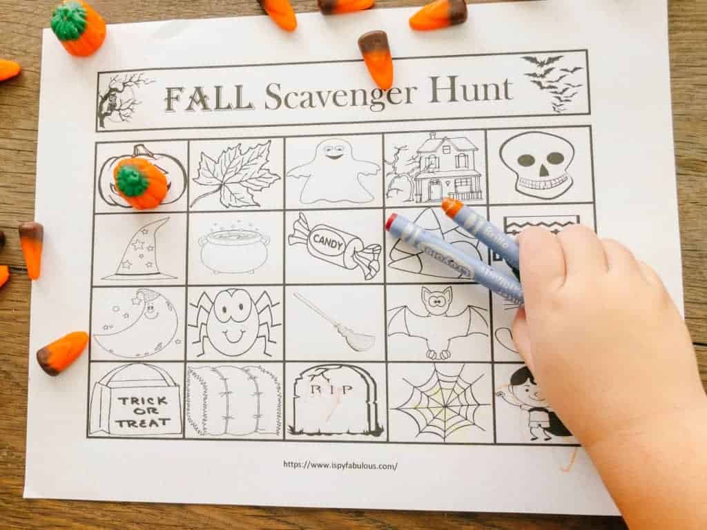 halloween-scavenger-hunt