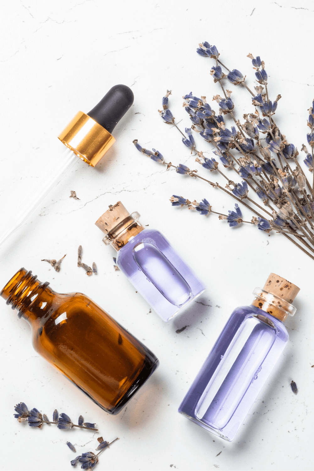 4 Essential Oil Blends for Anxiety & a Free Recipe Printable!