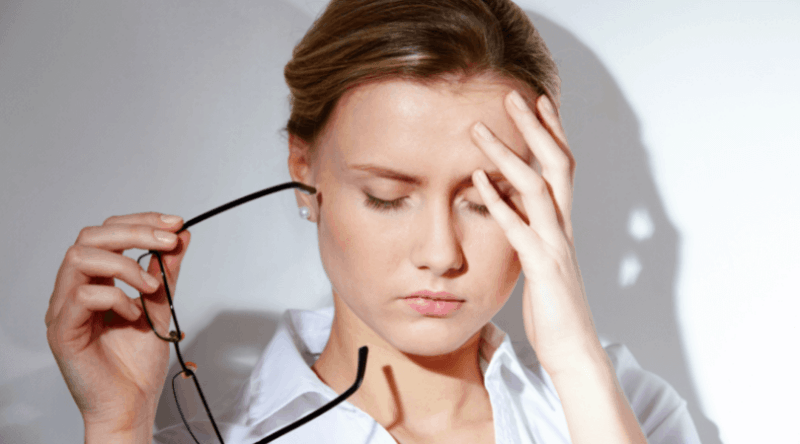 8 Natural Remedies To Eliminate Headaches Fast