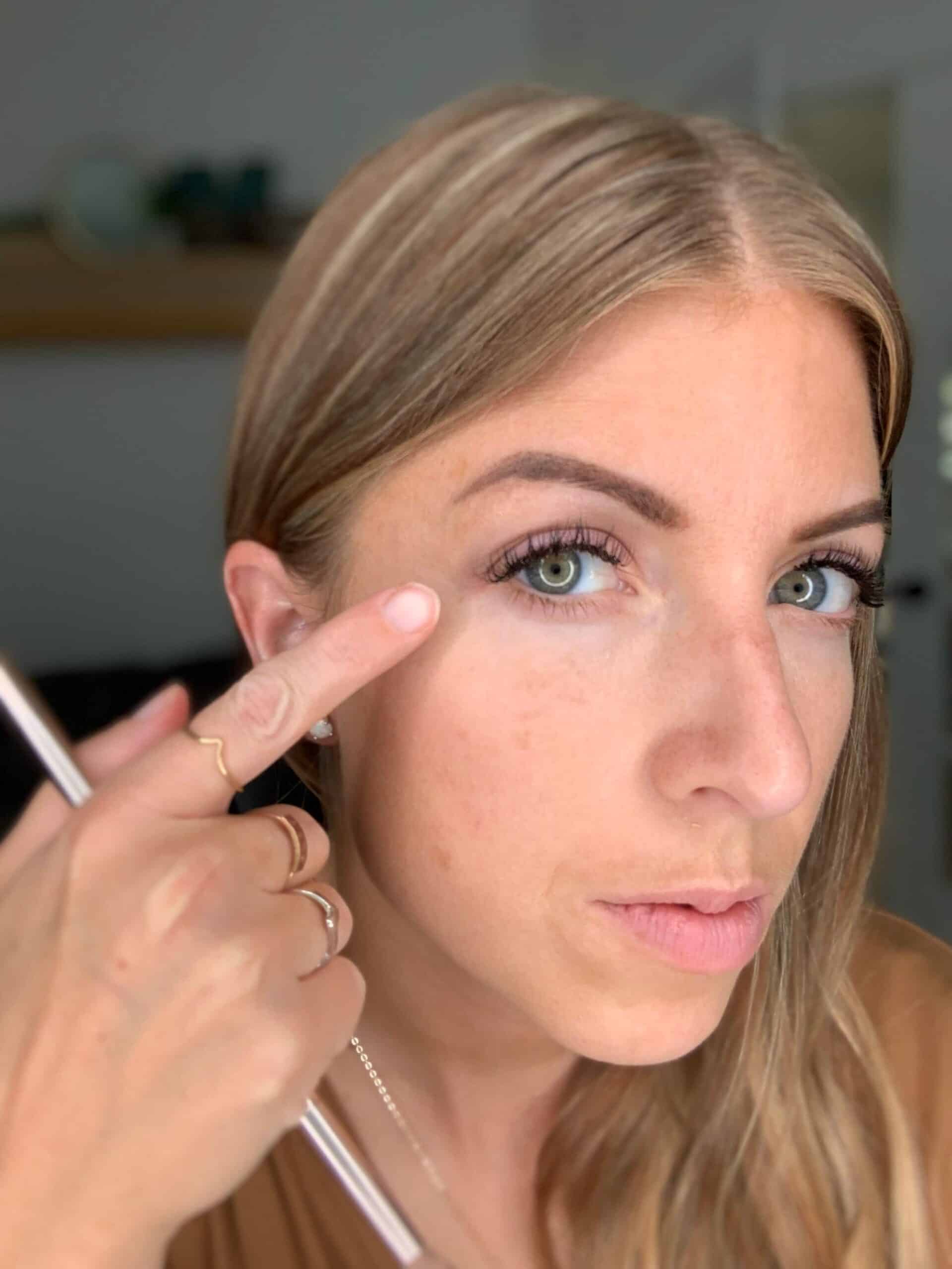 how to make eyes look bigger how to make eyes look bigger