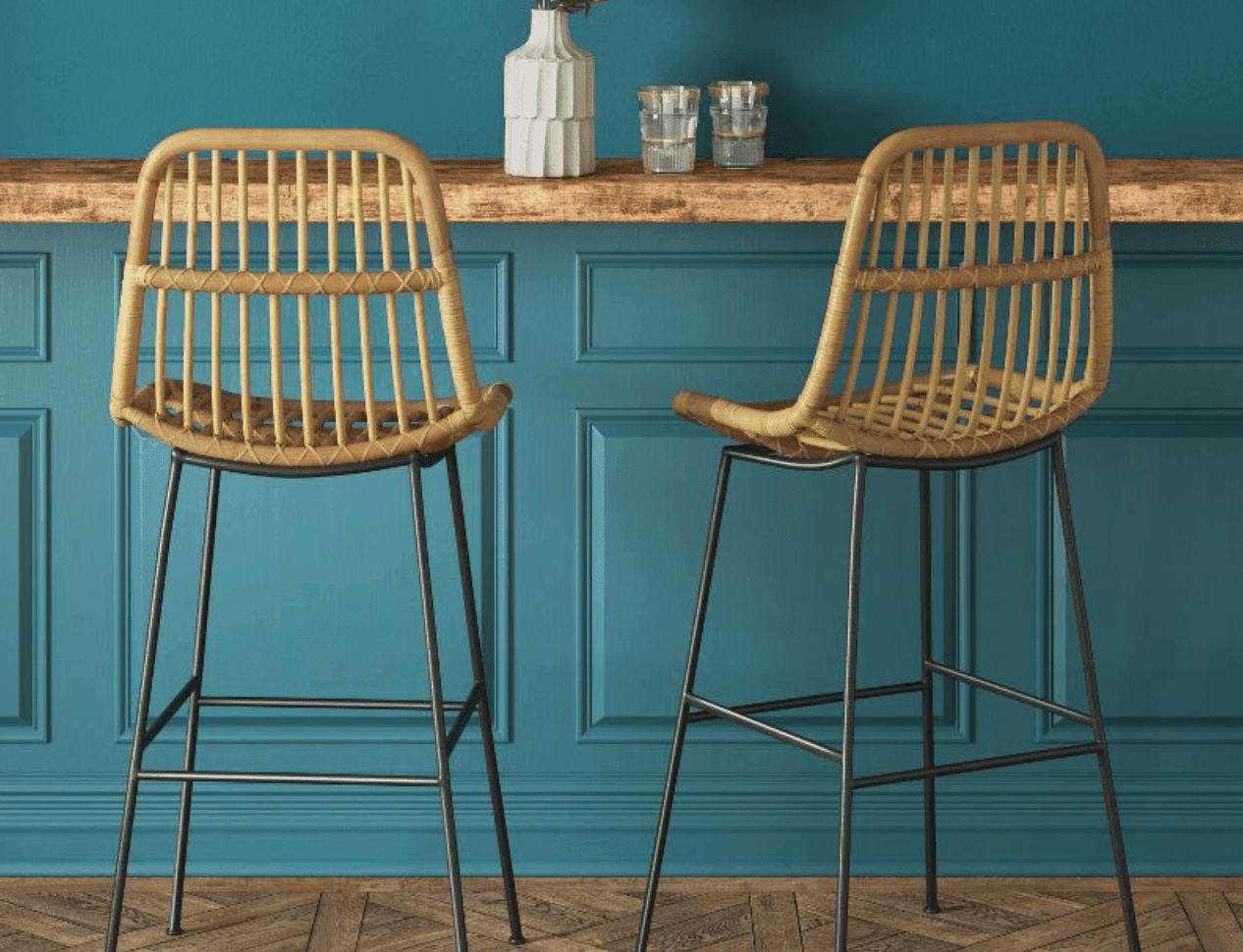 rattan bar and counter stools