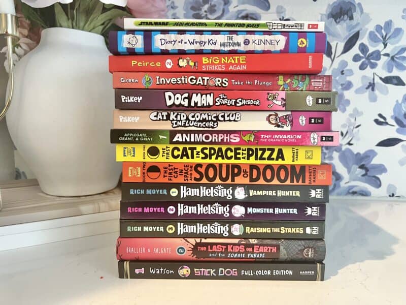 12 Incredible Graphic Novels Kids Love To Read
