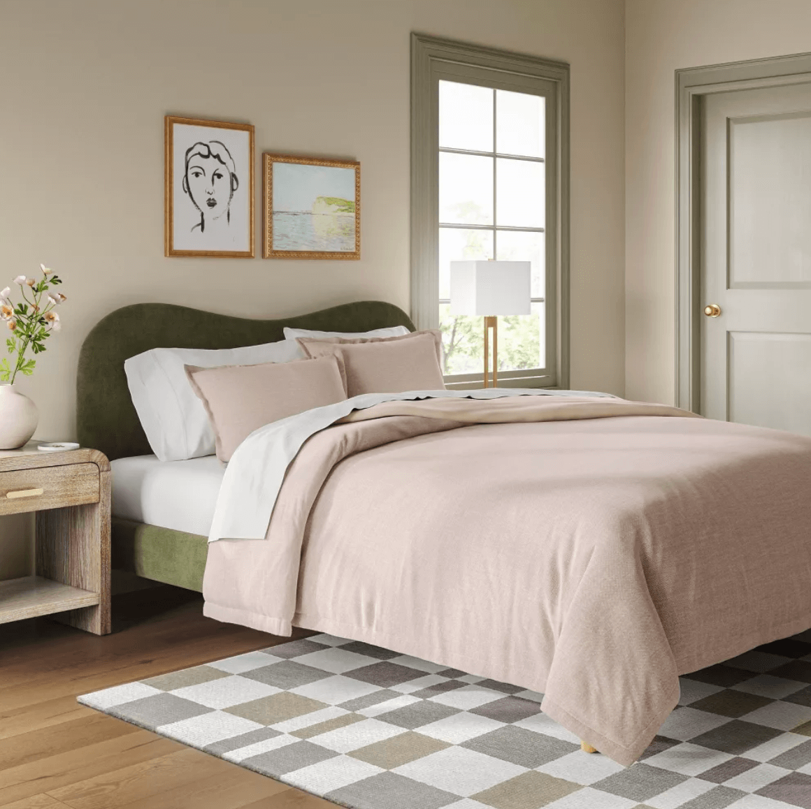upholstered scalloped bed