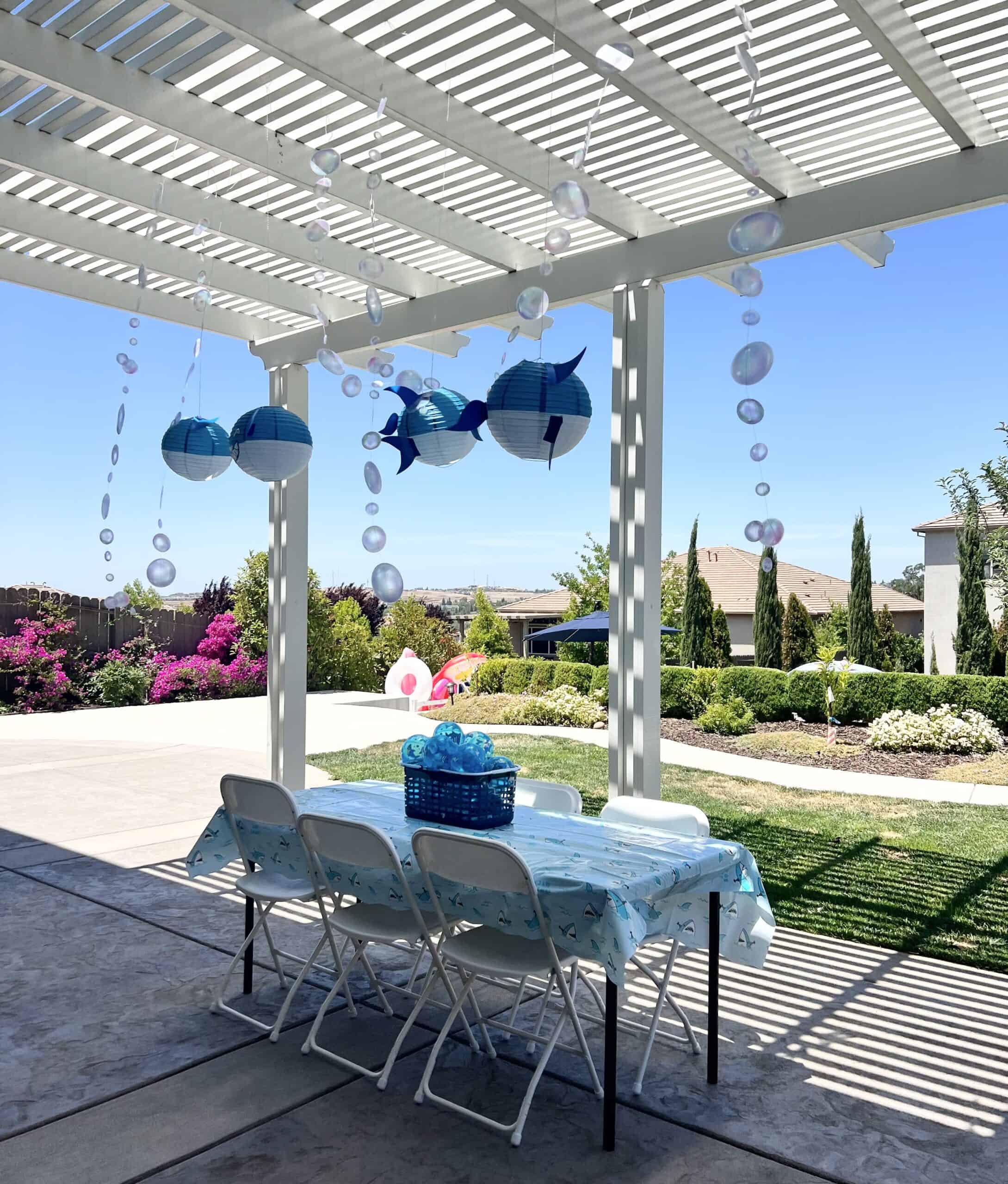shark party decorations