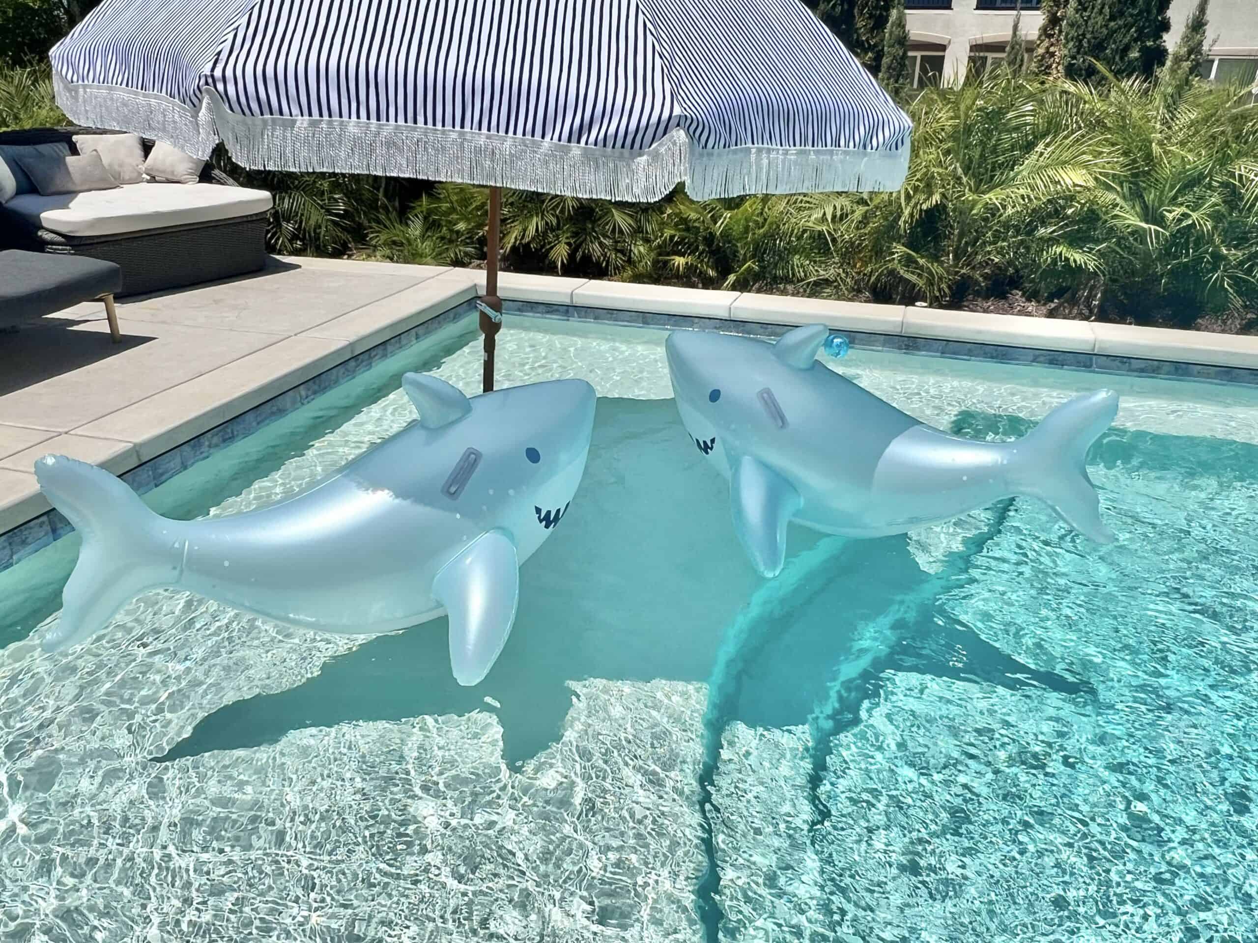 shark party decorations